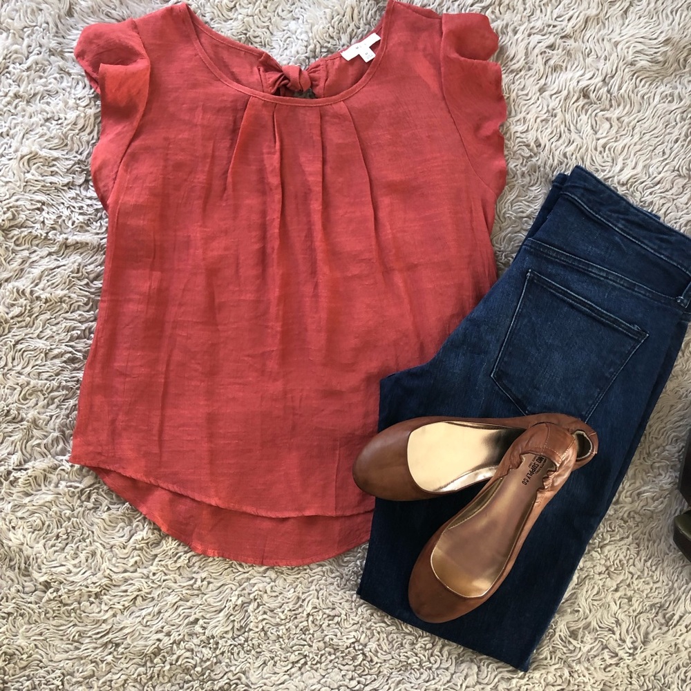 Ruffle Sleeve Top